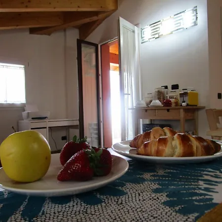 Sibi Bed & Breakfast Lierna