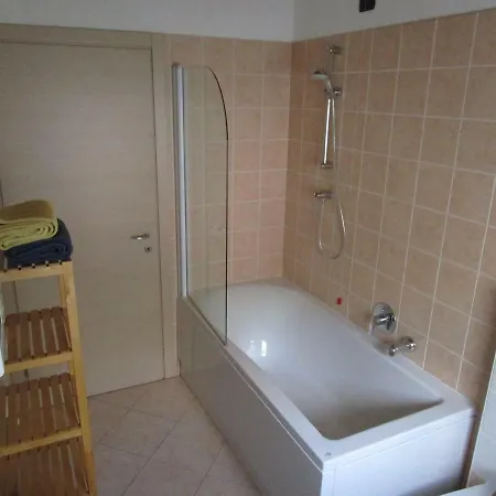 Sibi Bed & Breakfast Lierna